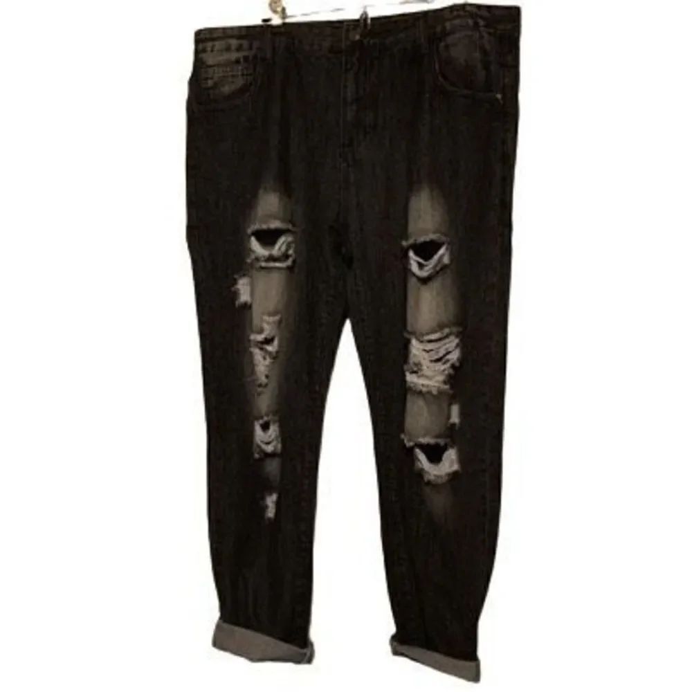 ROMWE Size 38 Distressed Ripped Black Jeans NWT
